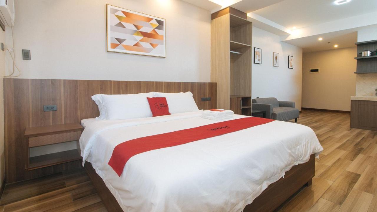 Reddoorz Plus @ Bez Tower And Residences San Juan San Juan  Exterior photo