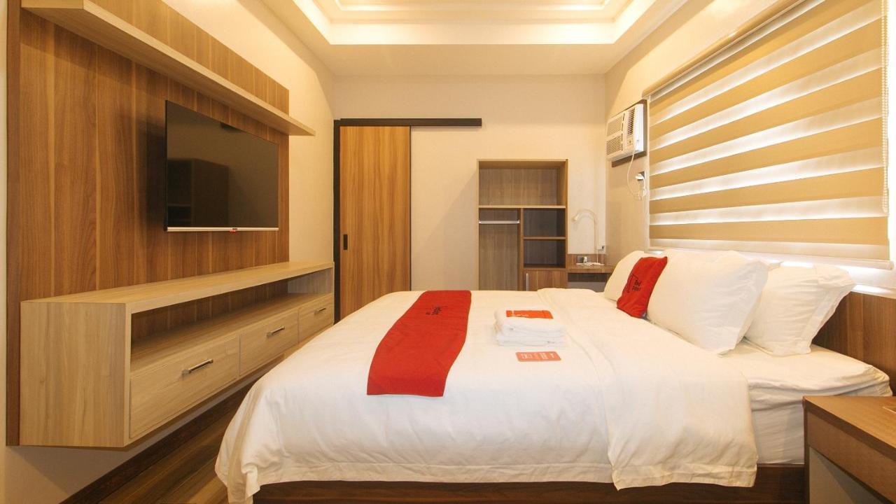 Reddoorz Plus @ Bez Tower And Residences San Juan San Juan  Exterior photo