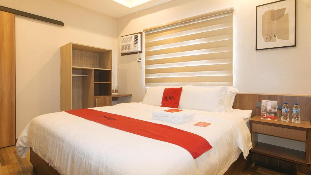 Reddoorz Plus @ Bez Tower And Residences San Juan San Juan  Exterior photo