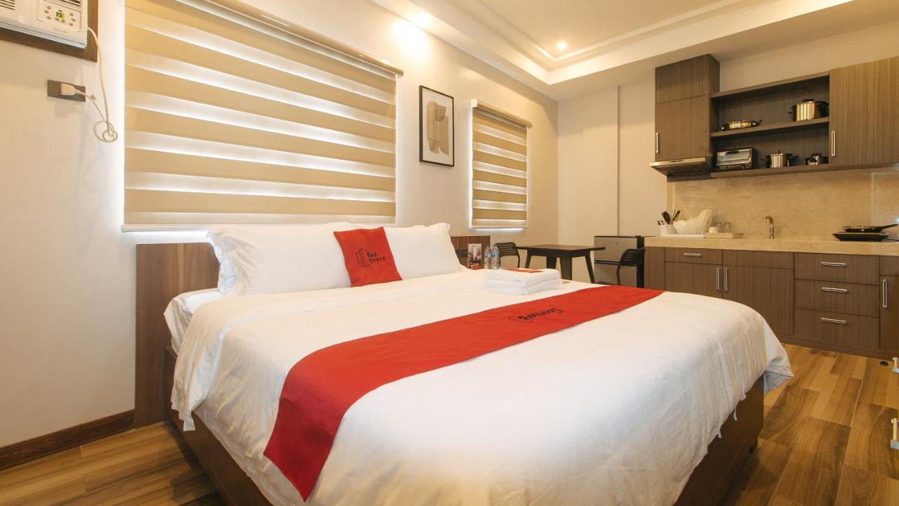 Reddoorz Plus @ Bez Tower And Residences San Juan San Juan  Exterior photo