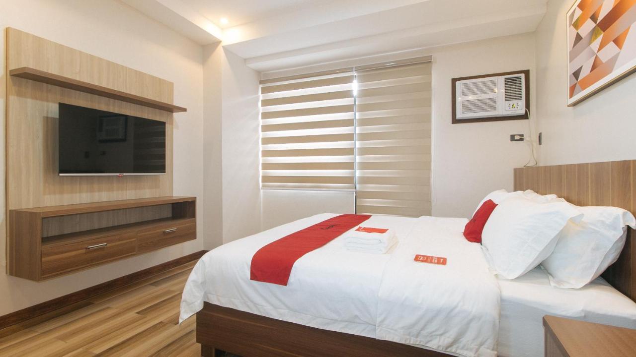 Reddoorz Plus @ Bez Tower And Residences San Juan San Juan  Exterior photo