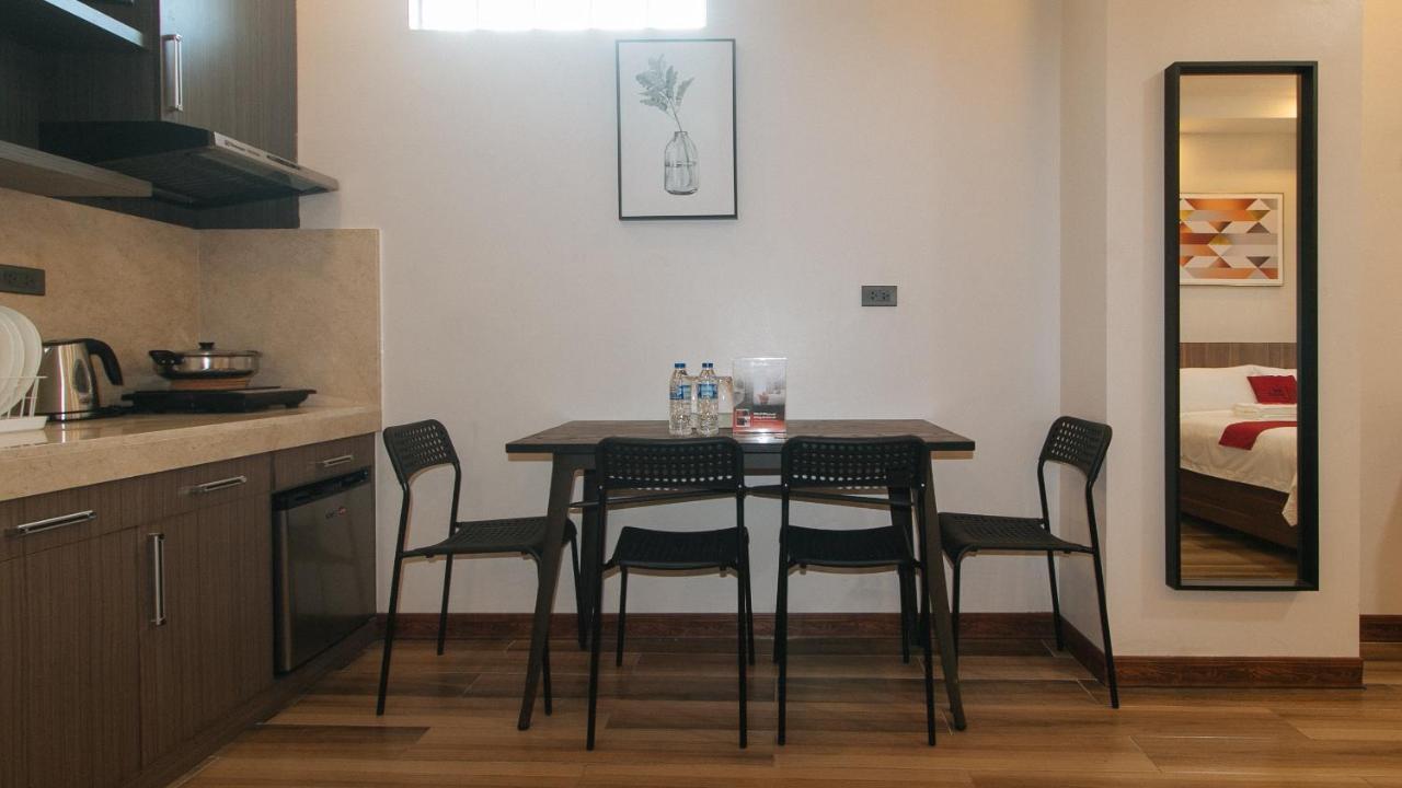 Reddoorz Plus @ Bez Tower And Residences San Juan San Juan  Exterior photo