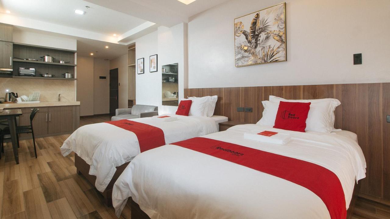 Reddoorz Plus @ Bez Tower And Residences San Juan San Juan  Exterior photo